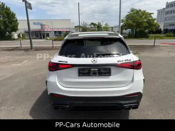 MERCEDES-BENZ GLC 63 AMG S E PERF Aerodynamik-Paket Carb
