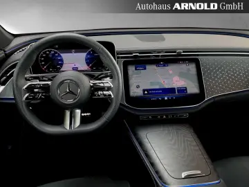 MERCEDES-BENZ E 200 AMG Line Night Burmester Distr Kamera