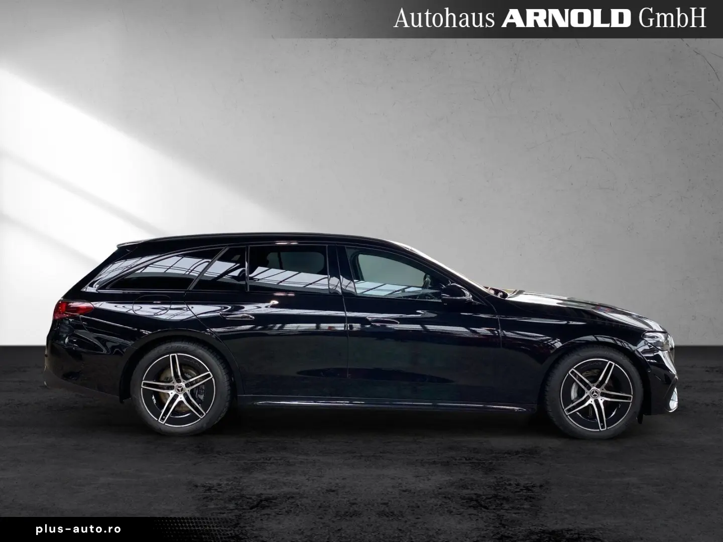 MERCEDES-BENZ E 300 T de 4M AMG  Night SUPERSCREEN Distr.