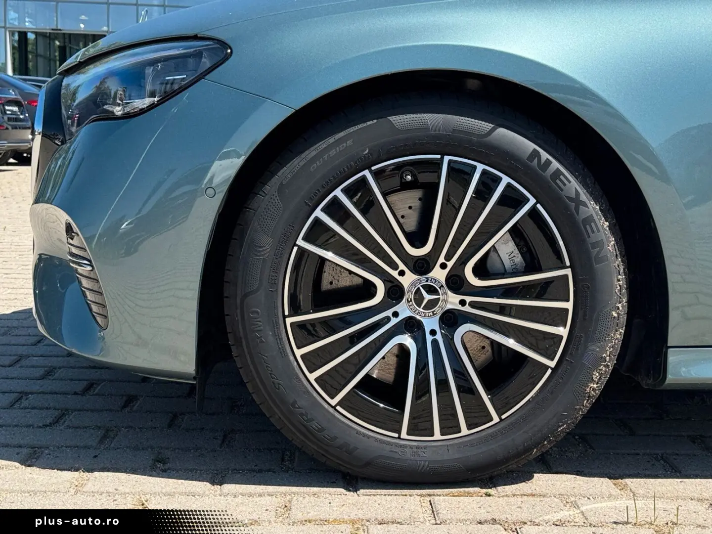 MERCEDES-BENZ E 220 d Exclusive Premium Akustik FahrassiPlus