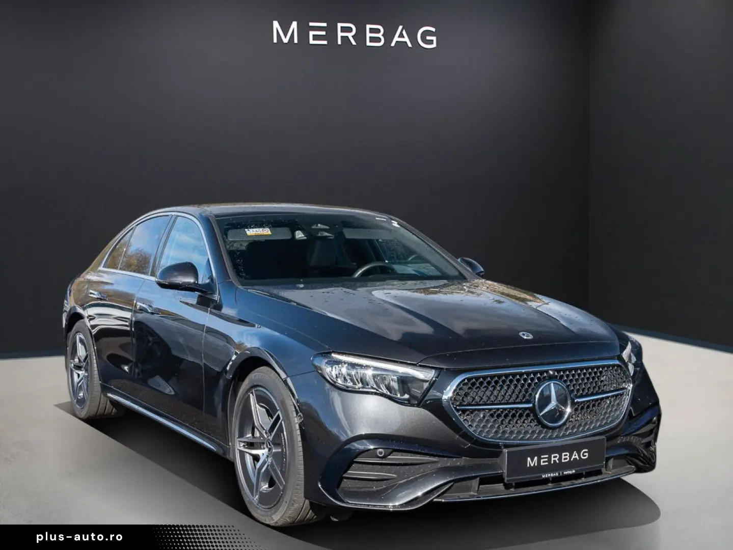MERCEDES-BENZ E 300 de AMG Superscreen Hands-Free