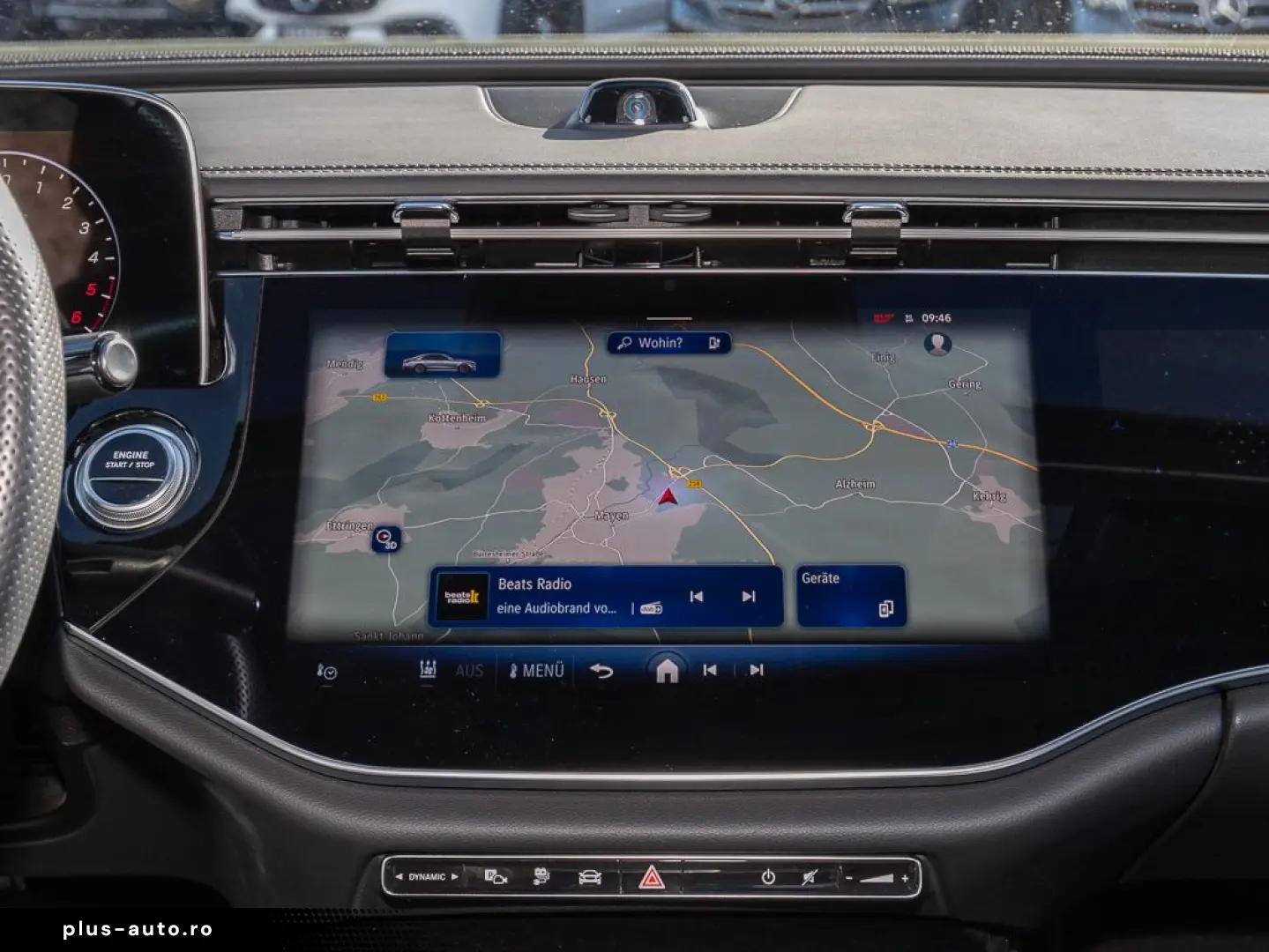 MERCEDES-BENZ E 300 de AMG Superscreen Hands-Free