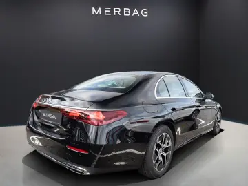 MERCEDES-BENZ E 200 Limousine Avantgarde Advanced Pano Distr