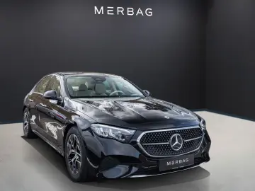 MERCEDES-BENZ E 200 Limousine Avantgarde Advanced Pano Distr