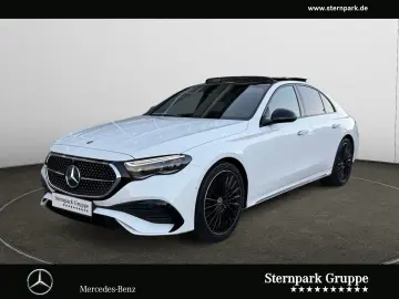 MERCEDES-BENZ E 220 d AMG Distro Pano Night SUPER 360