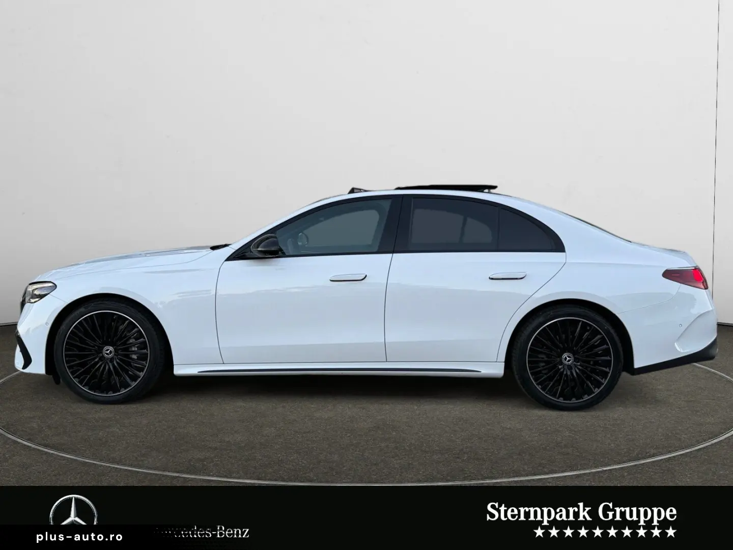MERCEDES-BENZ E 220 d AMG Distro Pano Night SUPER 360