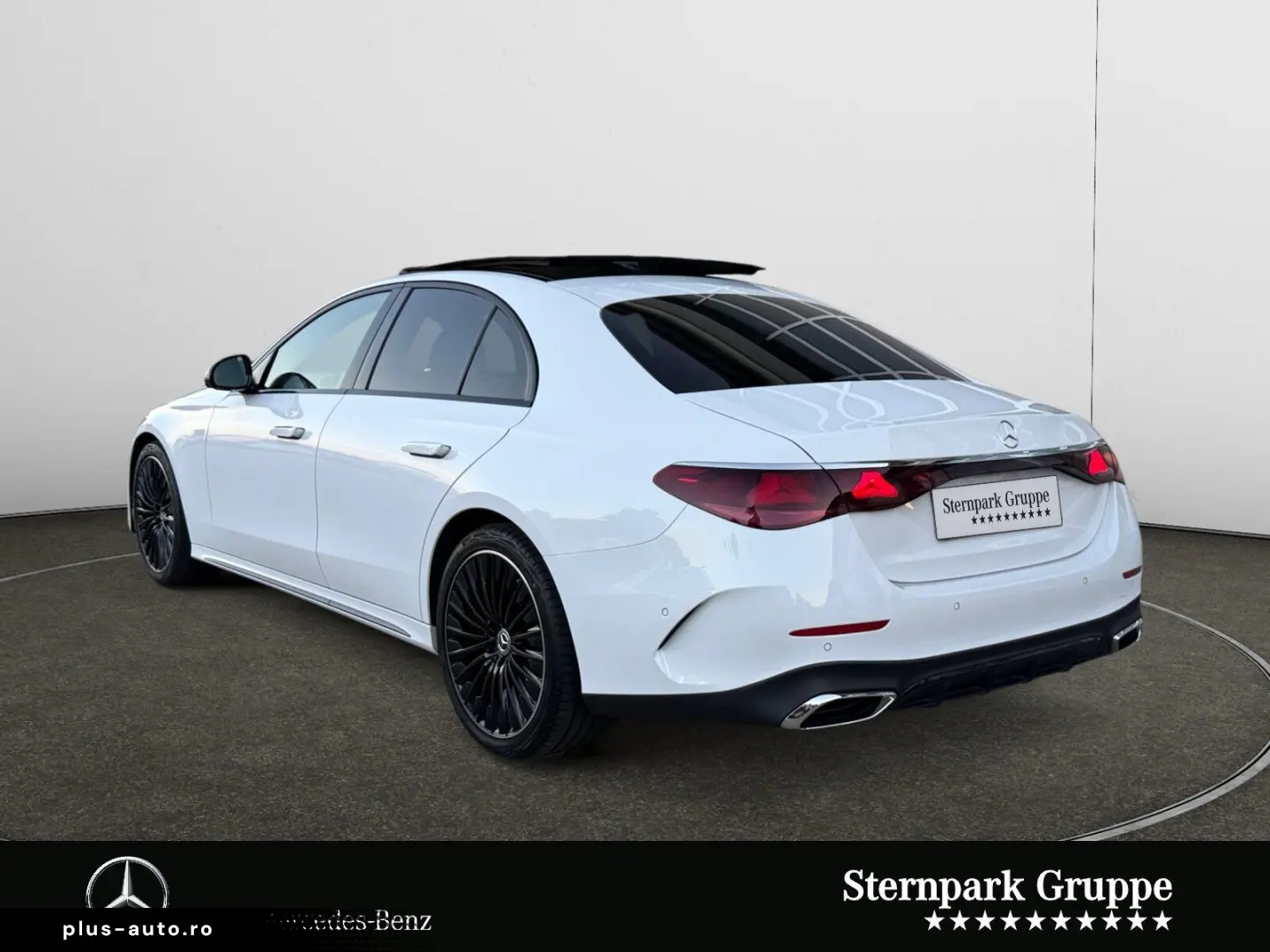 MERCEDES-BENZ E 220 d AMG Distro Pano Night SUPER 360