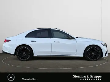 MERCEDES-BENZ E 220 d AMG Distro Pano Night SUPER 360