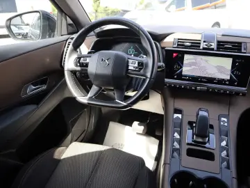 DS DS7 Crossback E-Tense 4x2 Bastille  SH Kamera