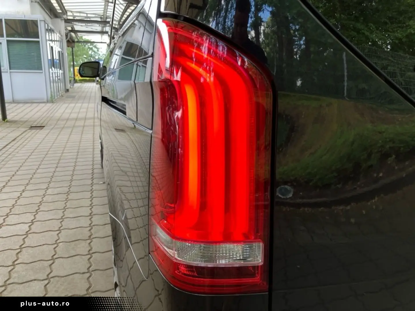 MERCEDES-BENZ V 300 d AVANTGARDE EDITION  LANG AIRMATIC