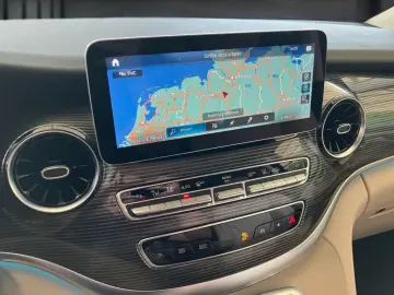 MERCEDES-BENZ V 300 d AVANTGARDE EDITION  LANG AIRMATIC