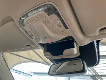 MERCEDES-BENZ V 300 d AVANTGARDE EDITION  LANG AIRMATIC