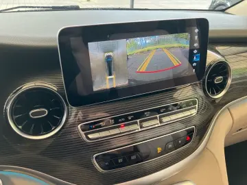 MERCEDES-BENZ V 300 d AVANTGARDE EDITION  LANG AIRMATIC