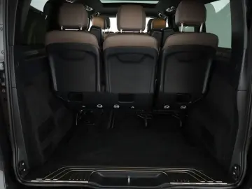 MERCEDES-BENZ V 300 d 4M lang Avantgarde AMG 8 Pan Nav ACC