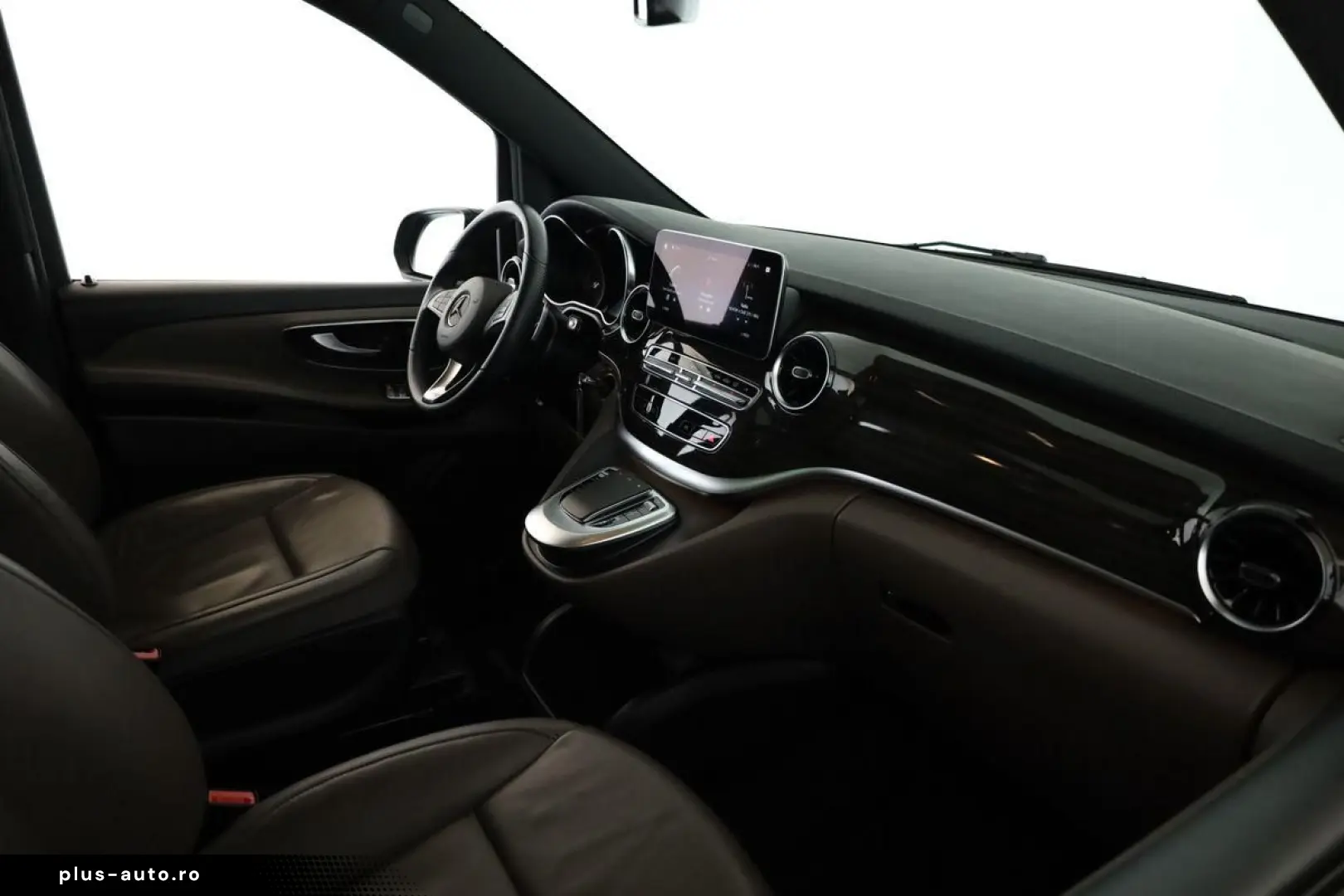 MERCEDES-BENZ V 300 d 4M lang Avantgarde AMG 8 Pan Nav ACC