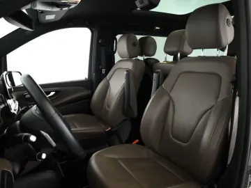 MERCEDES-BENZ V 300 d 4M lang Avantgarde AMG 8 Pan Nav ACC