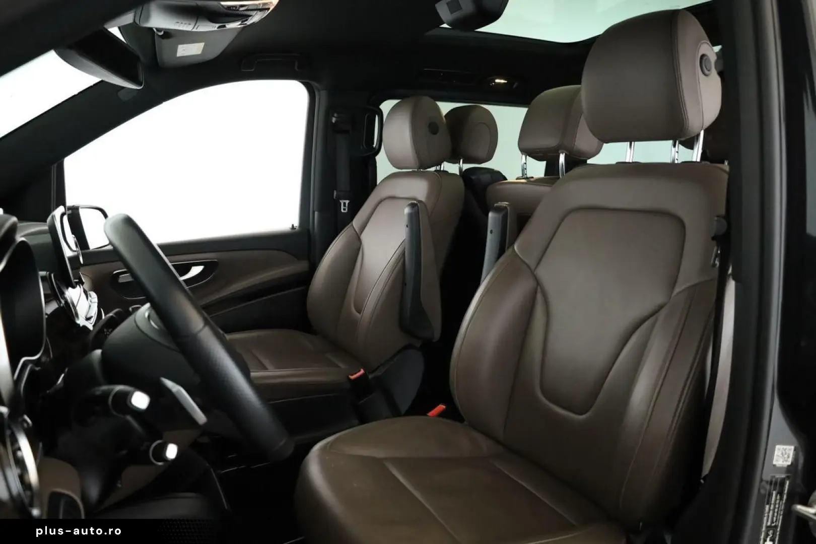 MERCEDES-BENZ V 300 d 4M lang Avantgarde AMG 8 Pan Nav ACC