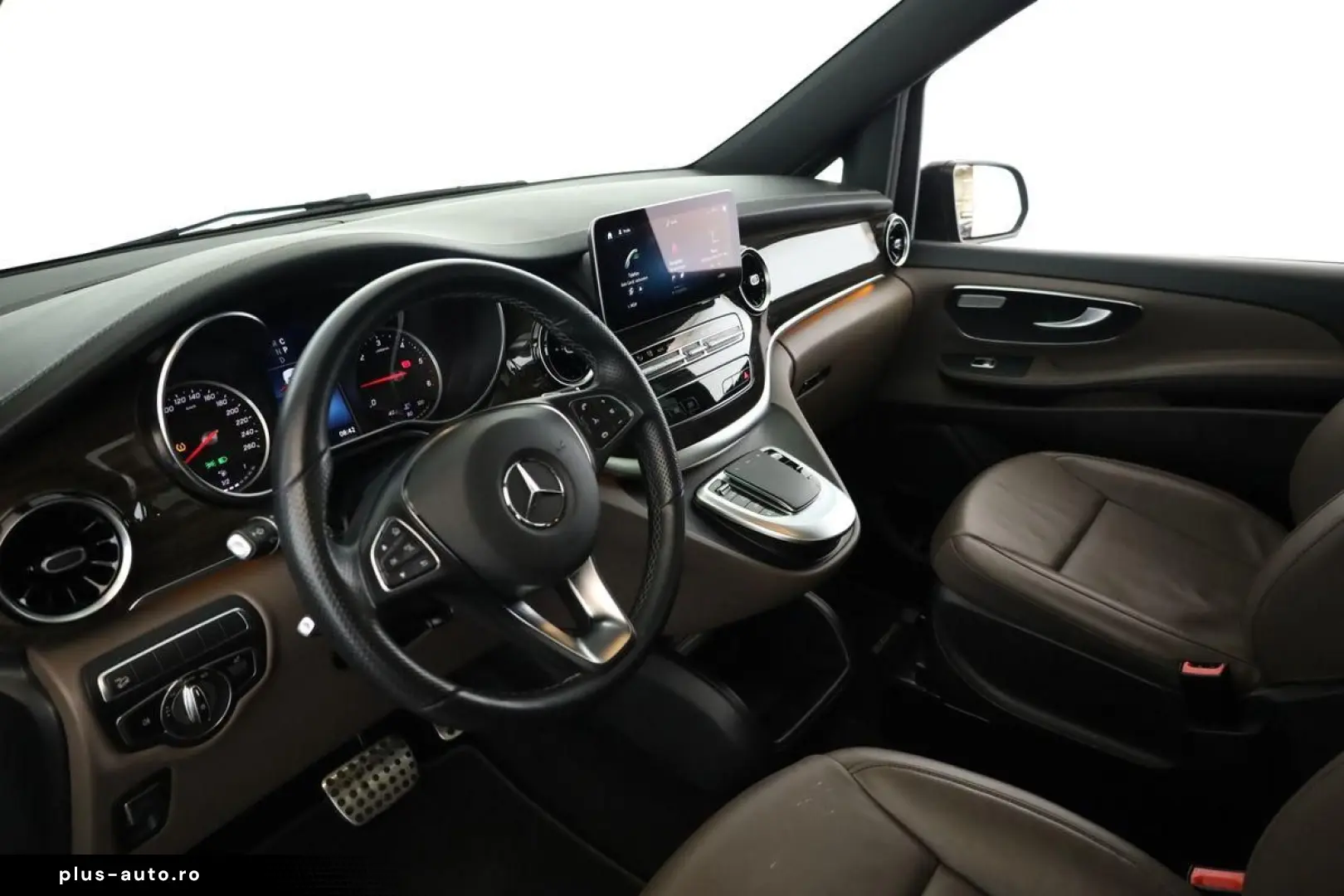 MERCEDES-BENZ V 300 d 4M lang Avantgarde AMG 8 Pan Nav ACC