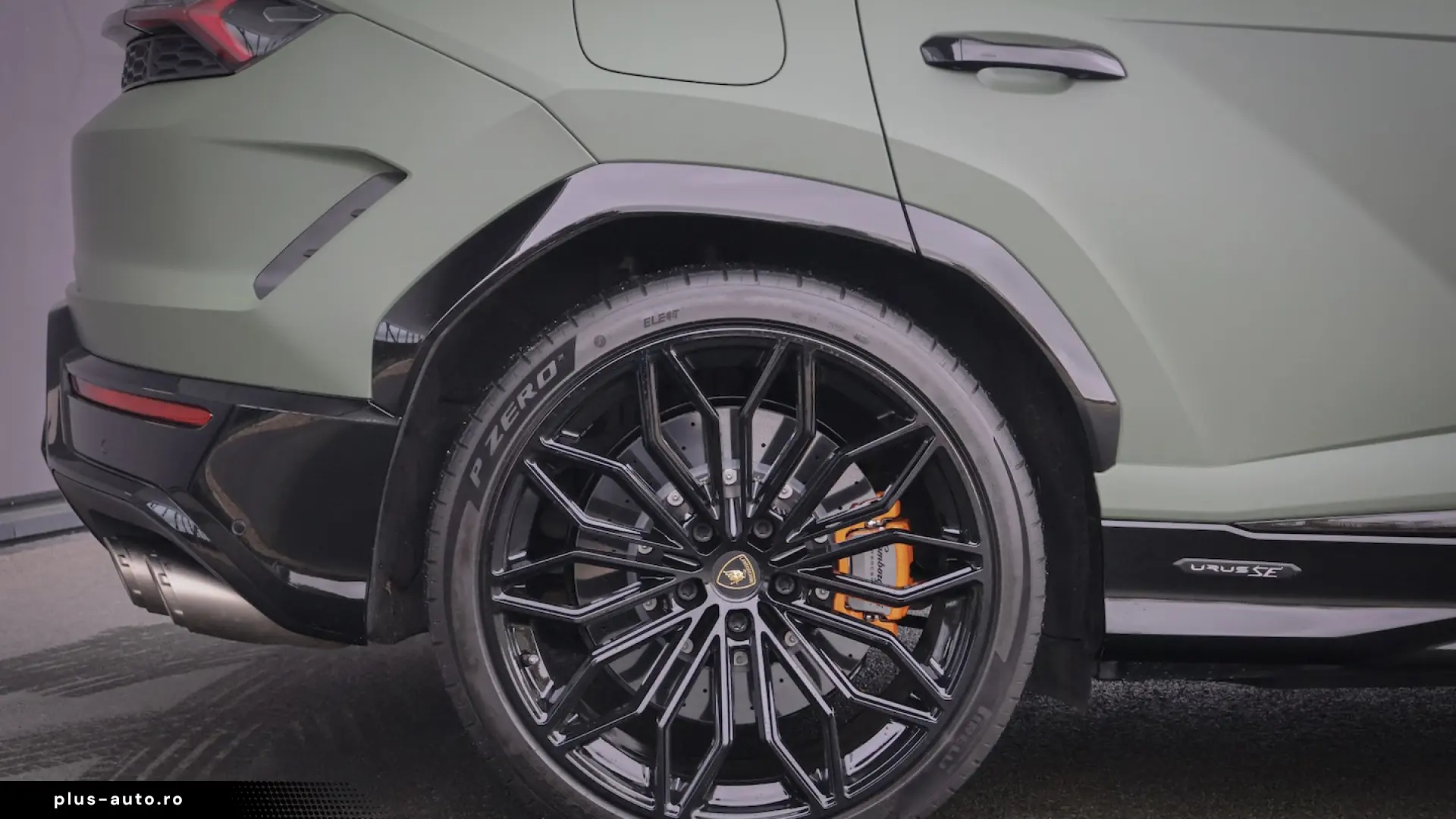 Lamborghini Urus - SE 4.0 V8 Hybrid