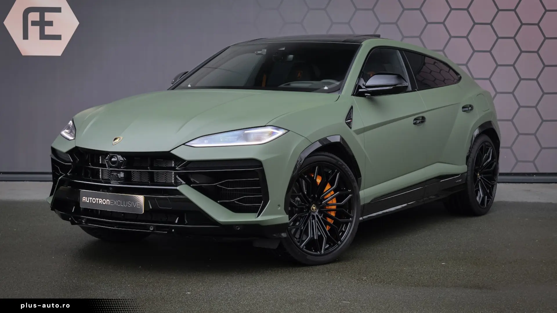 Lamborghini Urus - SE 4.0 V8 Hybrid