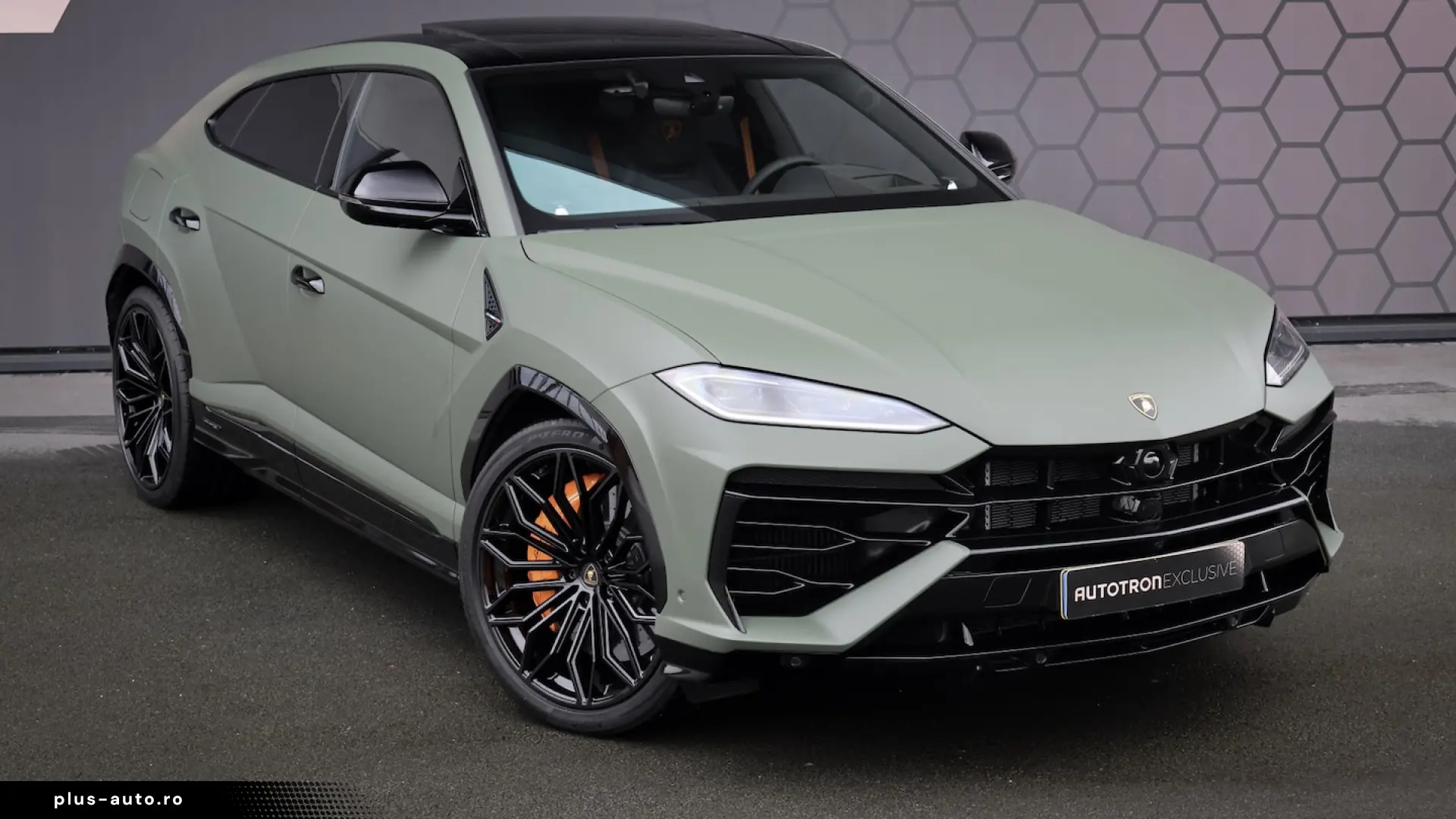 Lamborghini Urus - SE 4.0 V8 Hybrid