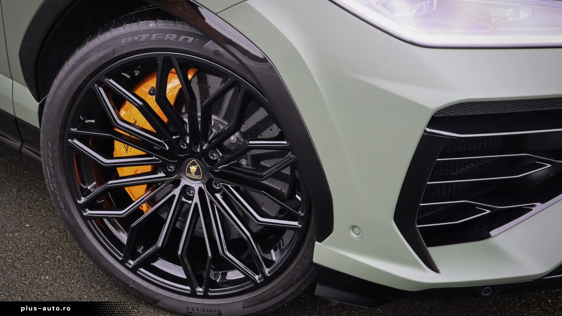 Lamborghini Urus - SE 4.0 V8 Hybrid