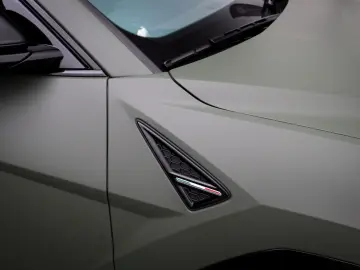 Lamborghini Urus - SE 4.0 V8 Hybrid