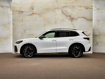 Volkswagen Tiguan - 1.5 eHybrid R-Line