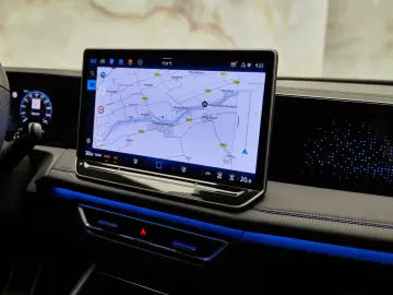 Volkswagen Tiguan - 1.5 eHybrid R-Line