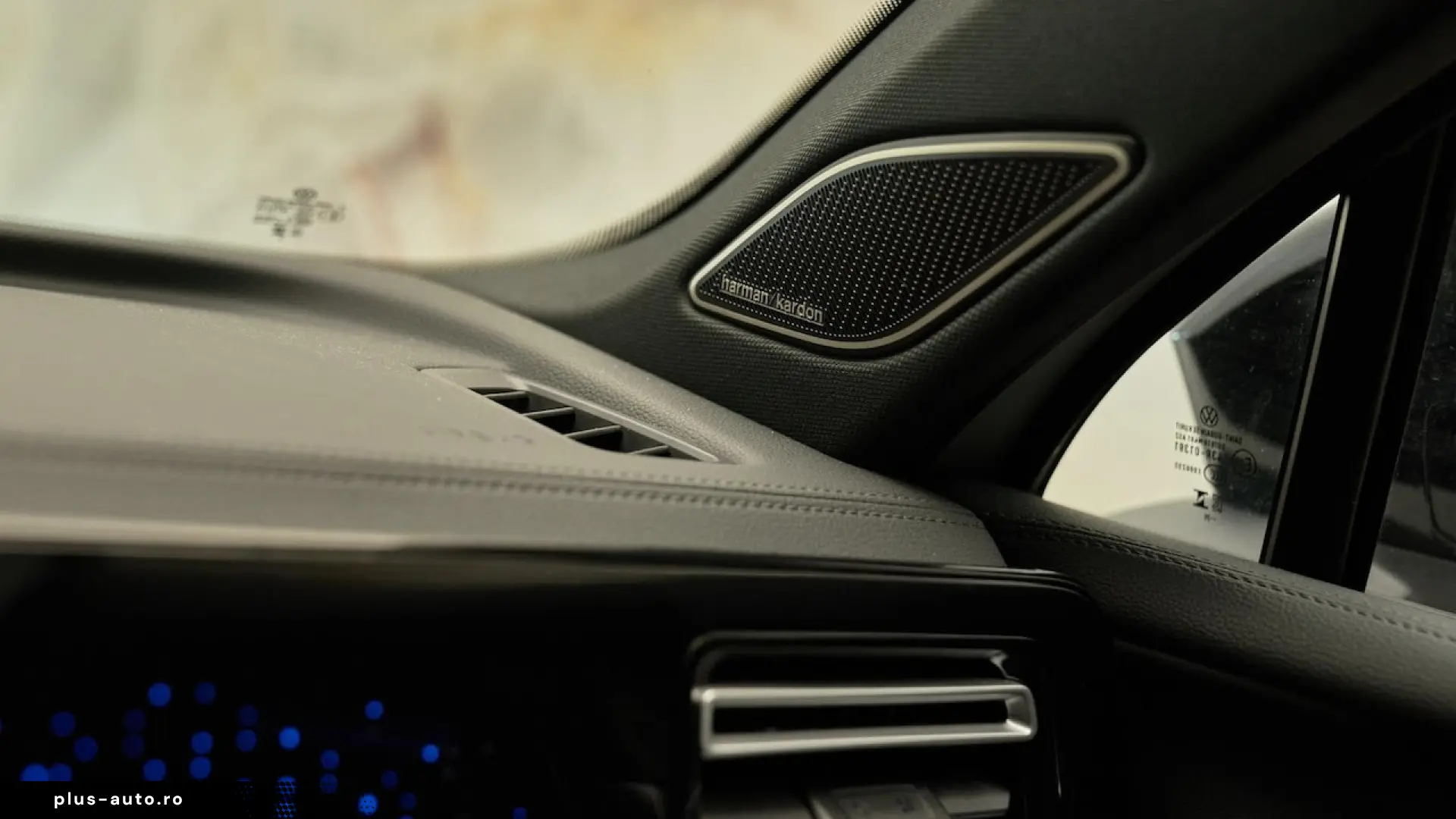 Volkswagen Tiguan - 1.5 eHybrid R-Line