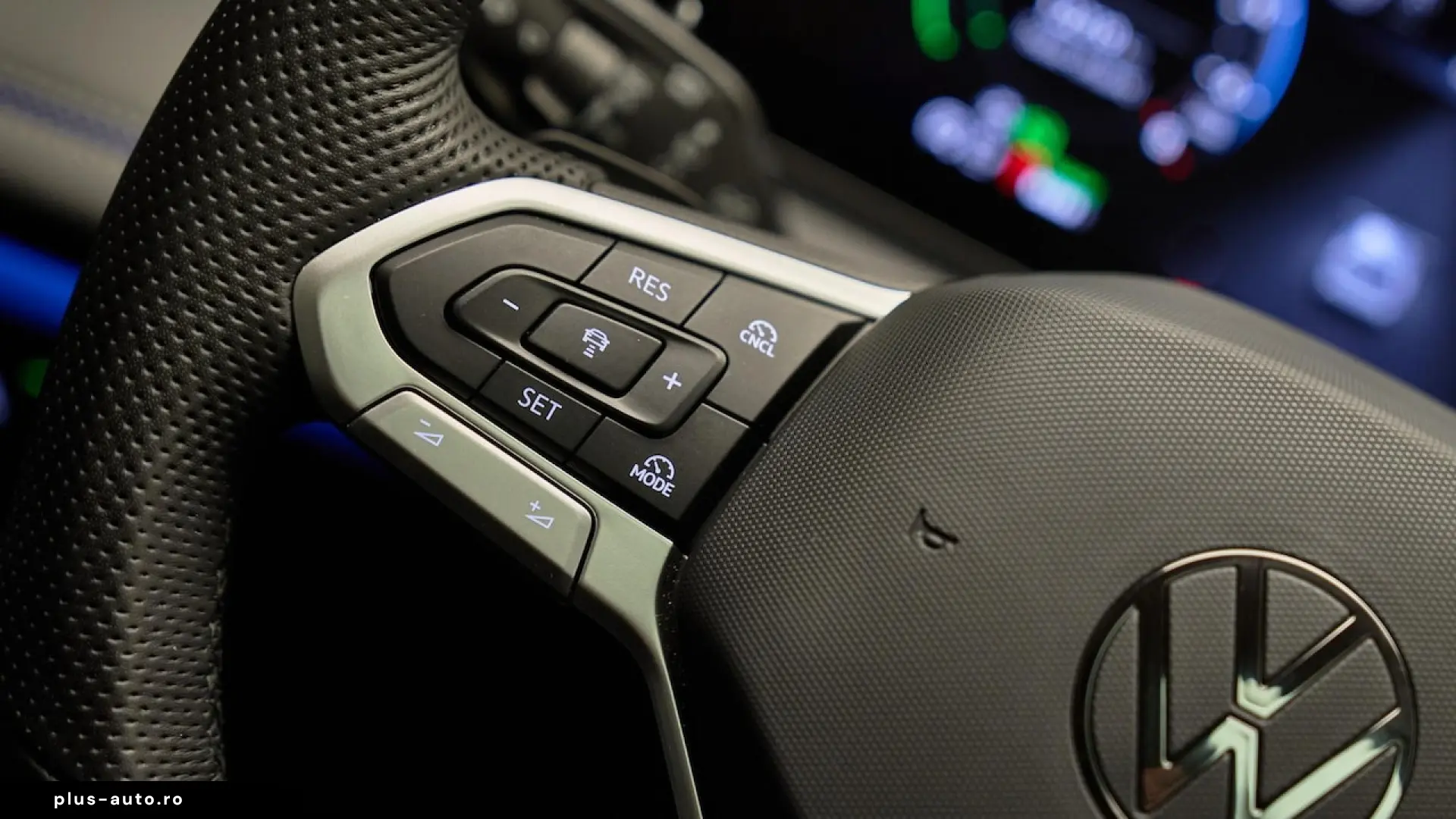 Volkswagen Tiguan - 1.5 eHybrid R-Line