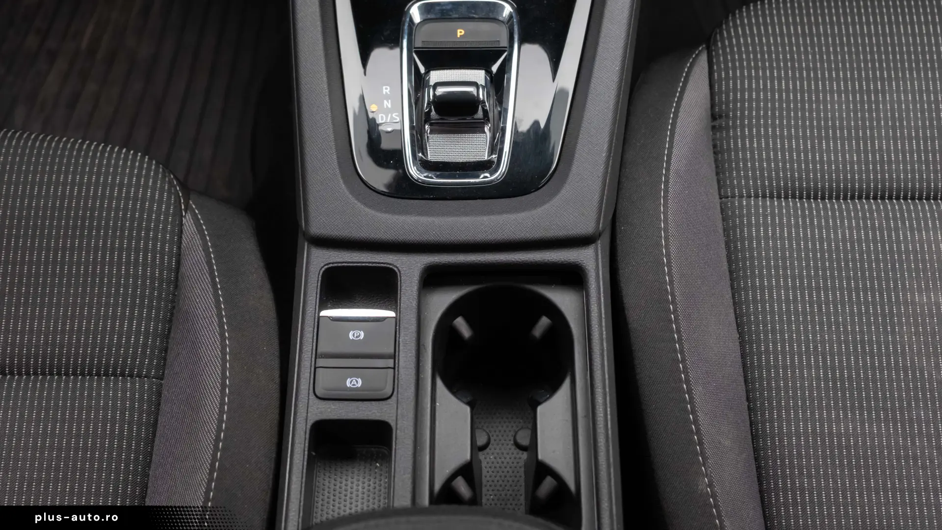 Skoda Octavia - AT - istoric service