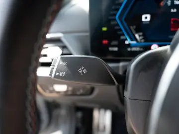 BMW M3 Competition M xDrive LASER LED NAVI H K LEDER