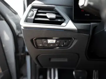 BMW M3 Competition M xDrive LASER LED NAVI H K LEDER
