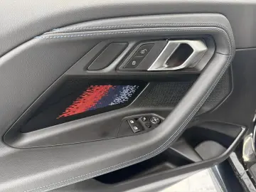 BMW M2 Schalter LED HuD Keyless Harman Kardon Kamera