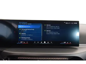 BMW M2 Coupe Innovationspaket Harman Kardon Head Up