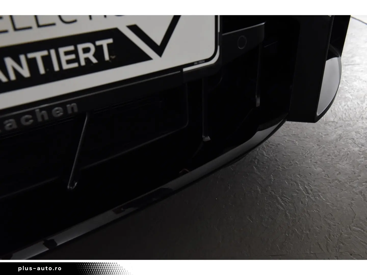 BMW M2 Coupe Innovationspaket Harman Kardon Head Up