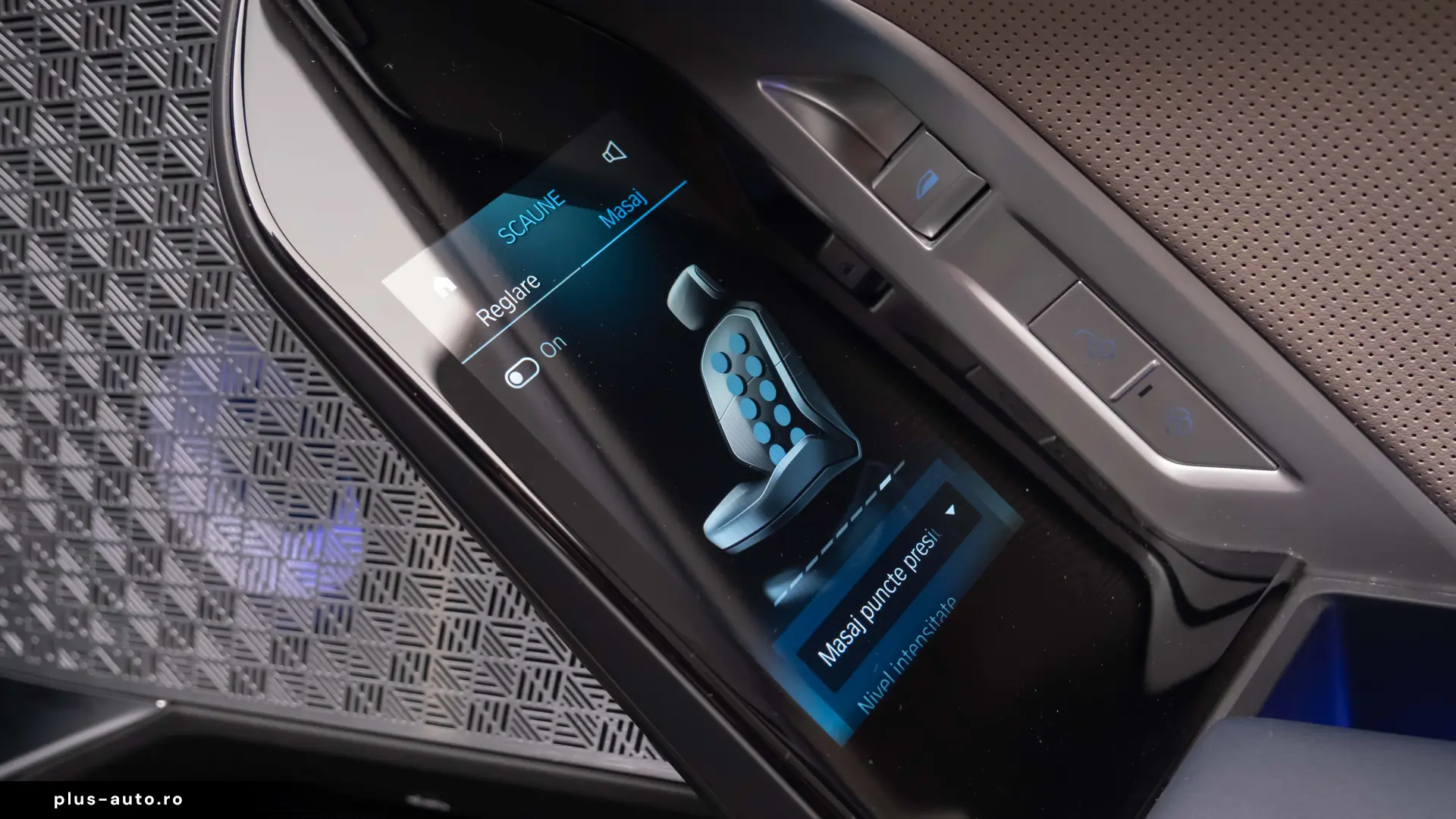 BMW M760e  HUD Pano Theatre  360 Stoc!!!