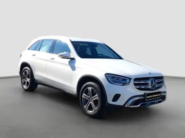 MERCEDES-BENZ GLC 300 de 4MATIC LED Keyless PDC Spur&hellip;