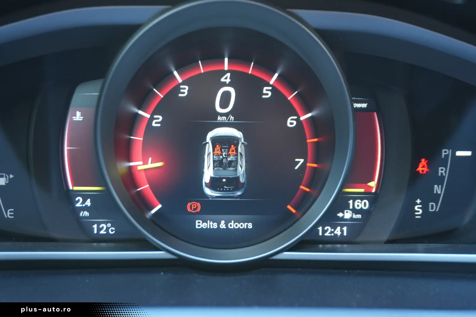 Volvo V40
