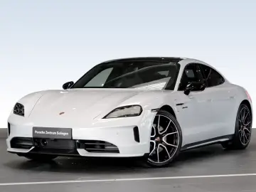 Porsche Taycan 4 Black Edition PANO SportDesign 2