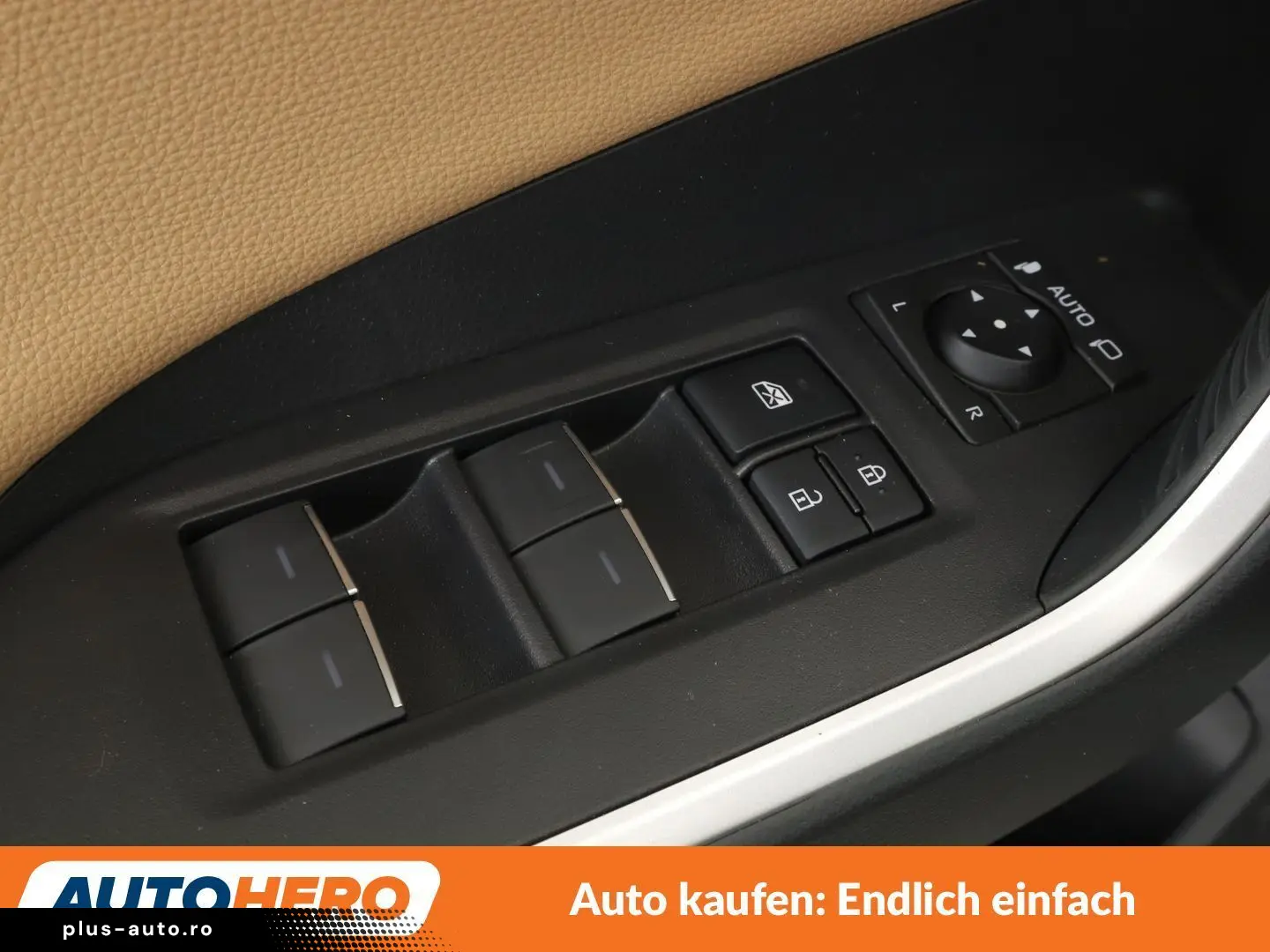 TOYOTA RAV 4 2.5 Hybrid 4x4 Lounge