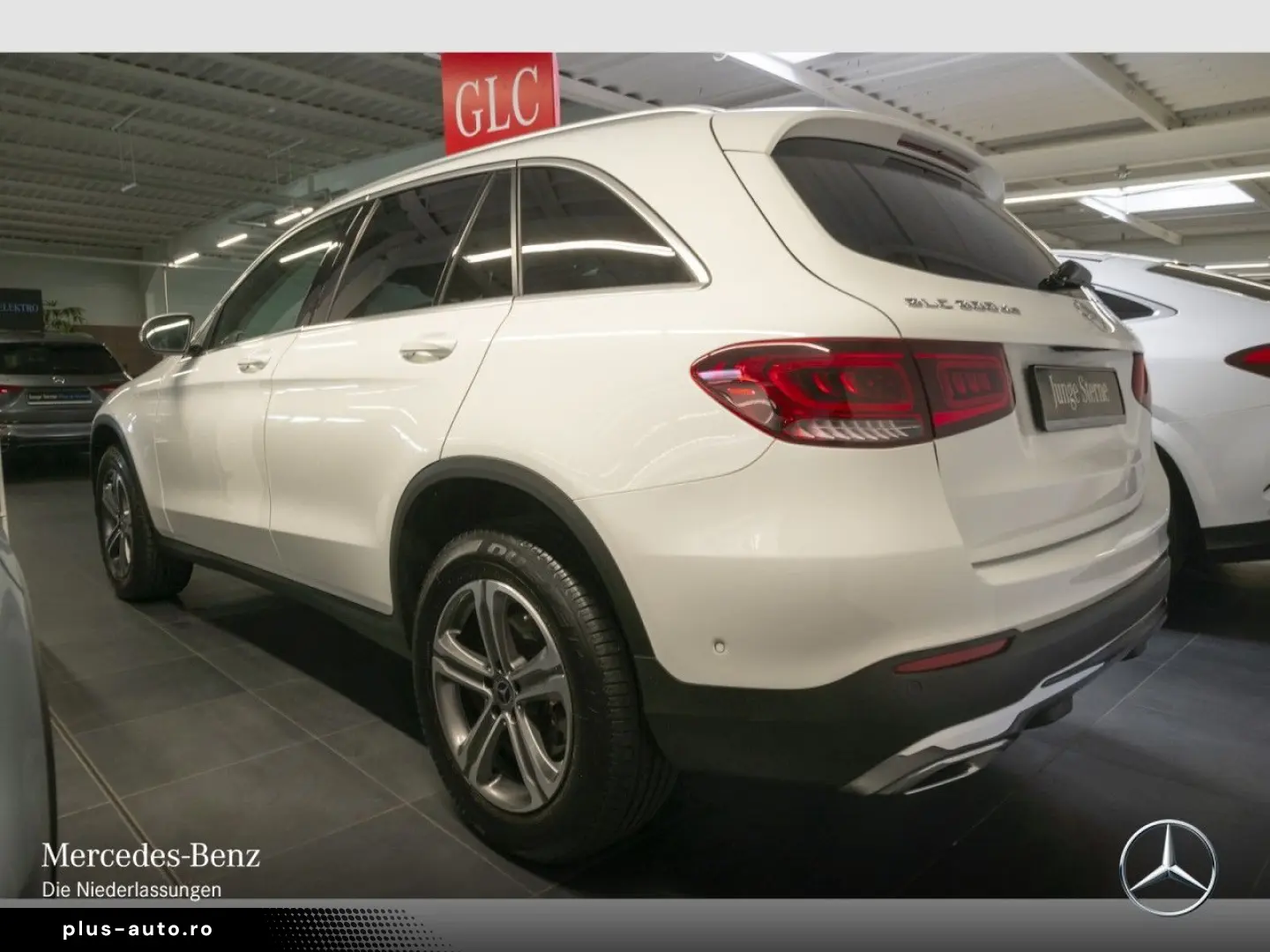 MERCEDES-BENZ GLC 300 de 4M Offroad Dist LED AHK Kam&hellip;
