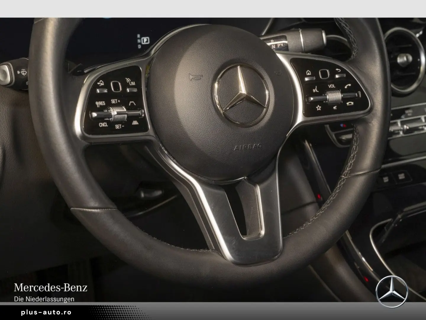 MERCEDES-BENZ GLC 300 de 4M Offroad Dist LED AHK Kam&hellip;