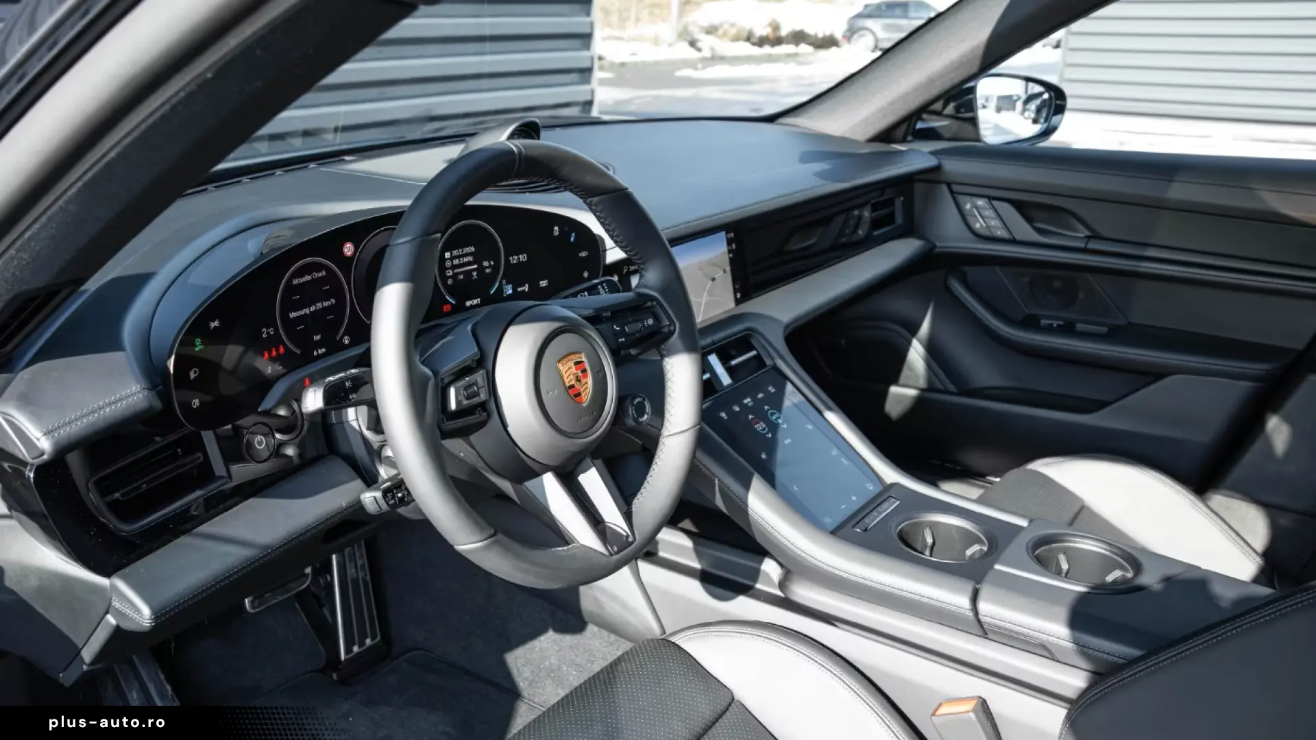 Porsche Taycan 4 Black Edition LED-Matrix Surround