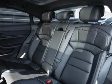 Porsche Taycan 4 Black Edition LED-Matrix Surround