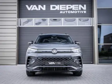 Volkswagen Tiguan - 1.5 eHybrid R-Line Edition