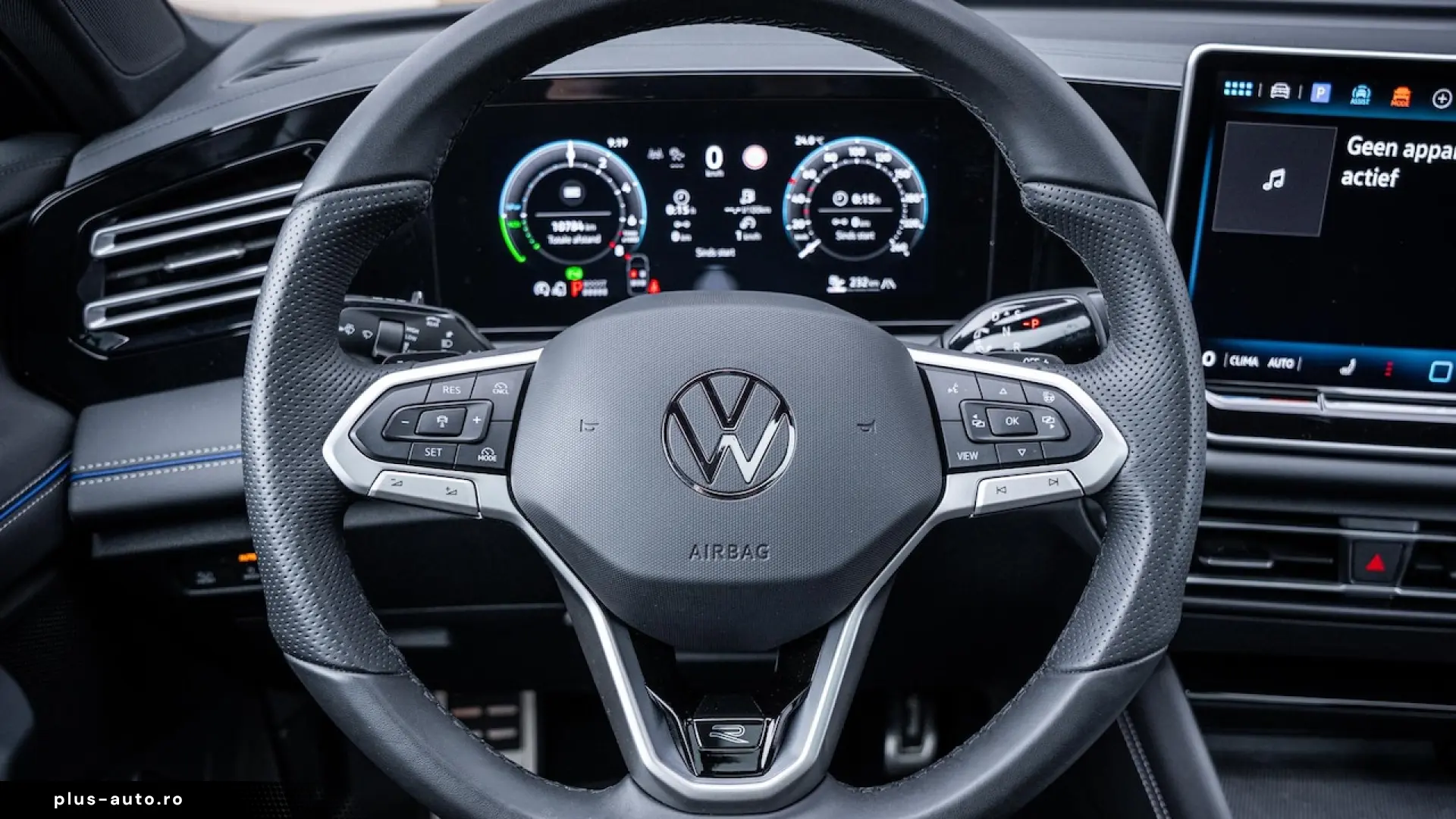Volkswagen Tiguan - 1.5 eHybrid R-Line Edition