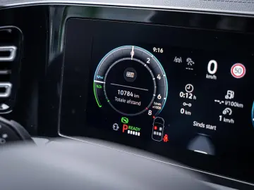 Volkswagen Tiguan - 1.5 eHybrid R-Line Edition