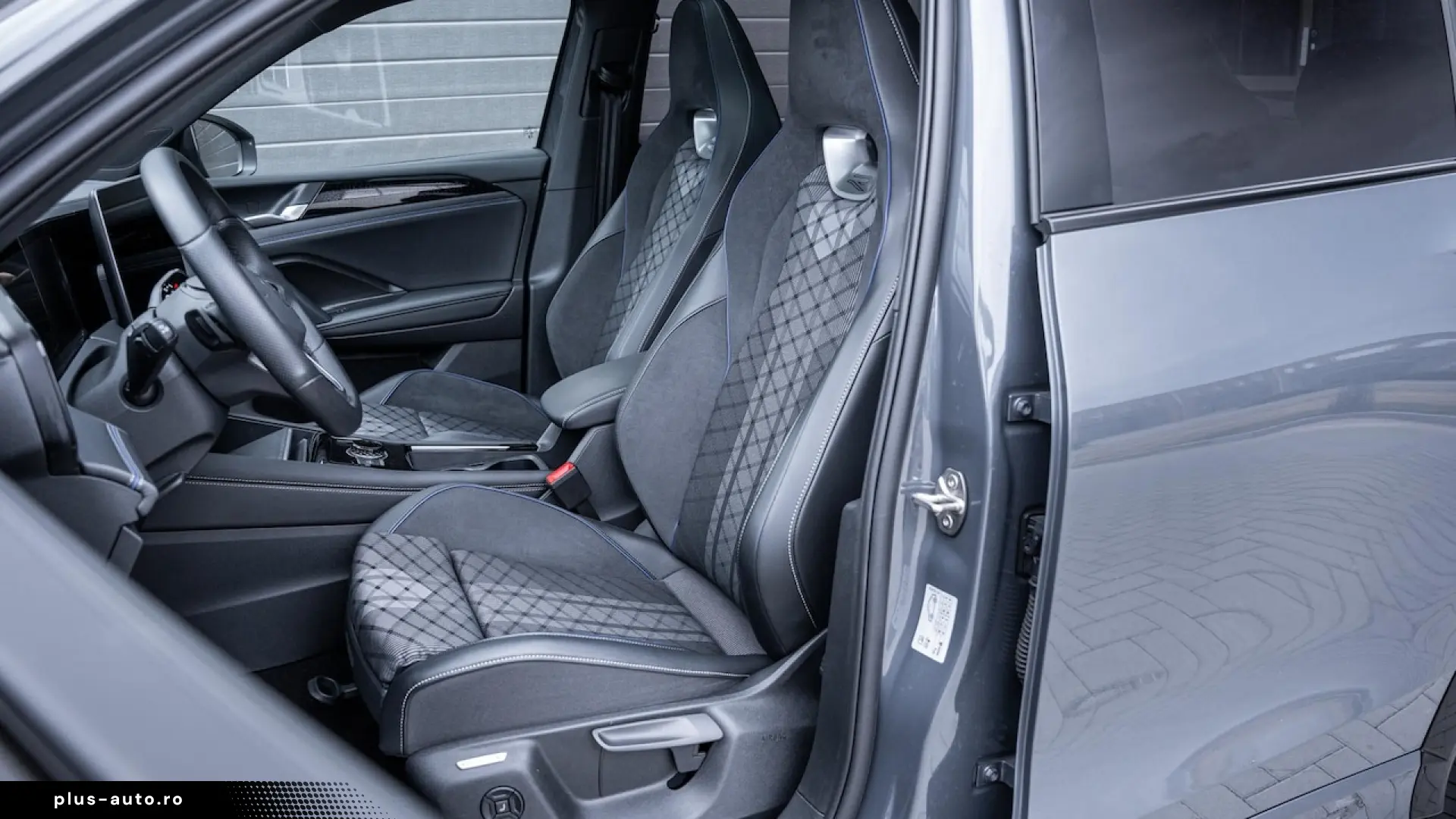 Volkswagen Tiguan - 1.5 eHybrid R-Line Edition